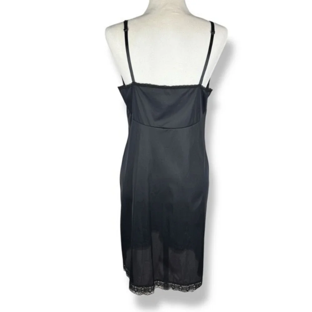 Vintage Vanity Fair Babydoll Satin Lace Slip‎ Dress Fits Size Medium Lingerie